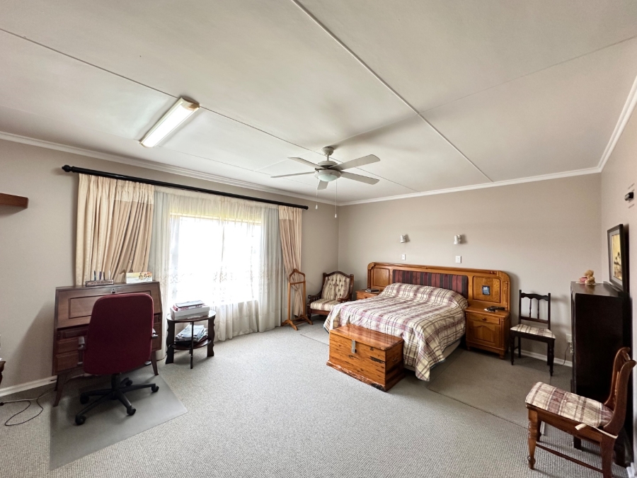 4 Bedroom Property for Sale in Diaz Beach Western Cape